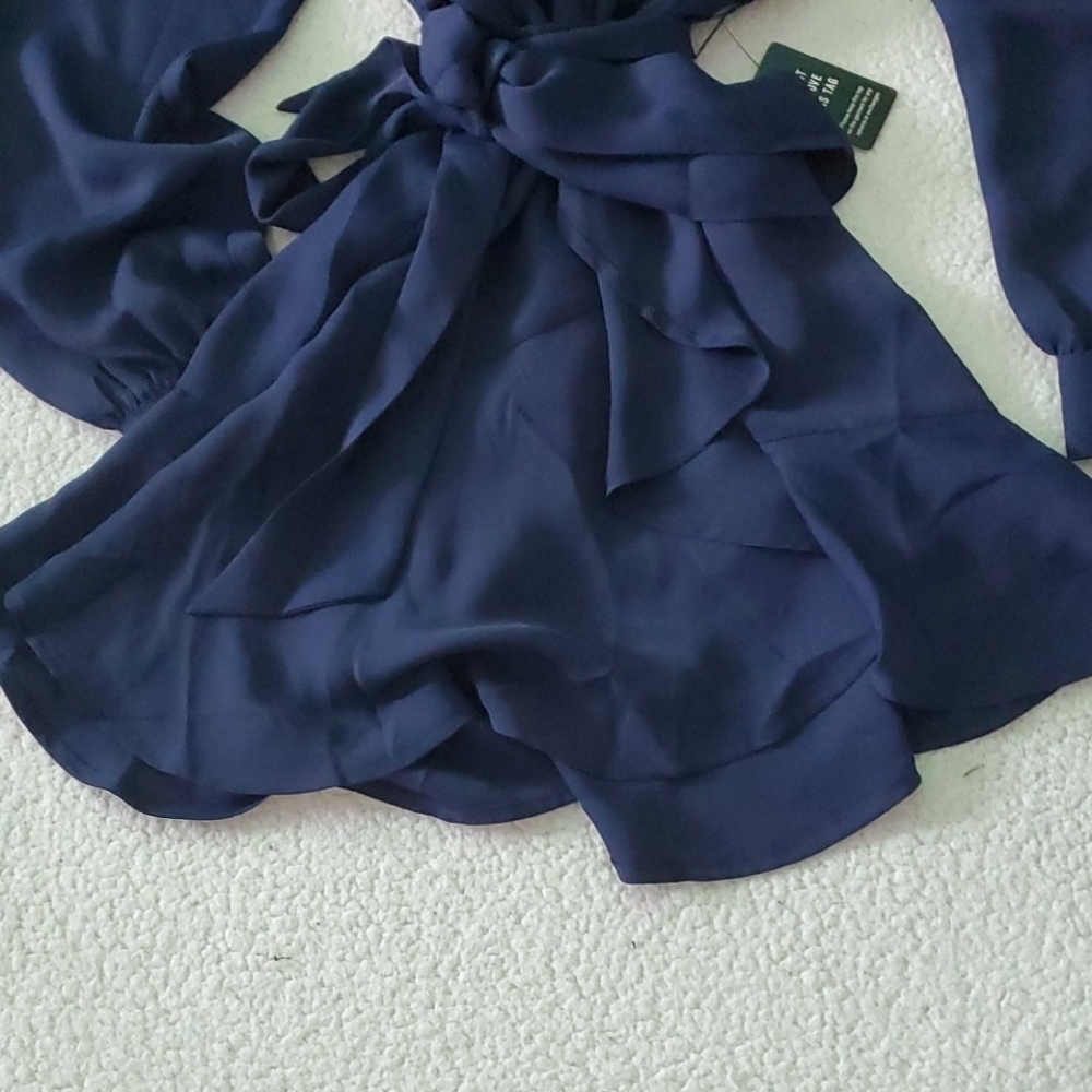 Express Dress - Picture 5 of 10